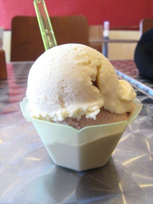 Vanilla and Hazelnut Gelato - Mad Dogs Cafe - San Diego, CA