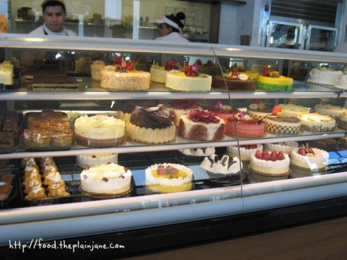 cakes / Porto's Bakery & Cafe - Los Angeles, CA