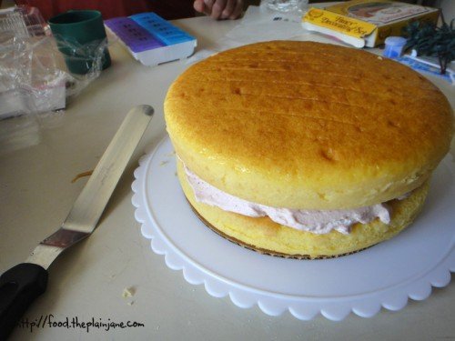 surf-beach-cake-inside