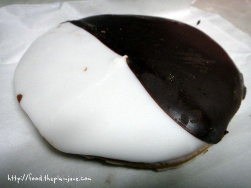 black-white-cookie