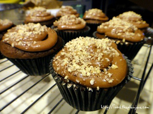 chocolate-hazelnut-cupcakes