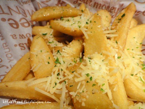 garlic-parmesan-fries-red-robin