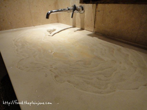 the-pearl-has-the-best-sinks-ever