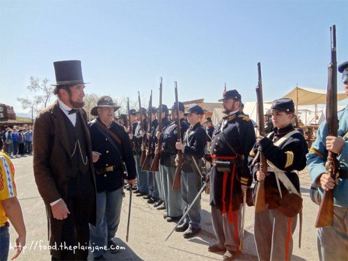 lincoln-troop-inspection