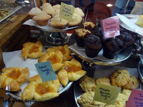 baked-goods-case-muffins
