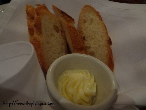 basket-of-bread-ave5