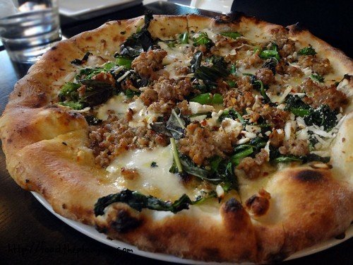 broccoli-rabe-pizza