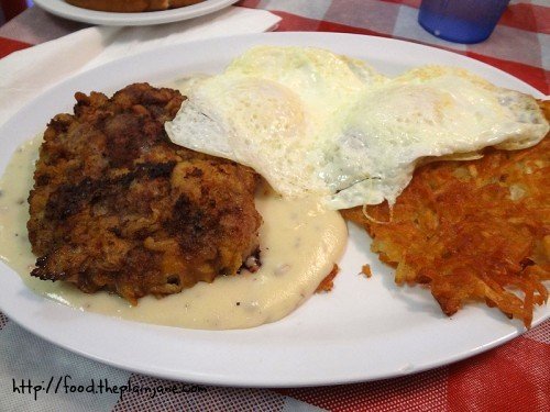 chicken-fried-steak-the-huddle