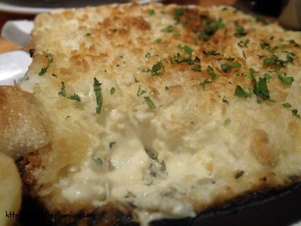 creamy-cheesy-fondue