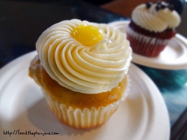 gluten-free-lemon-cupcake