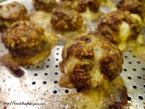 oozing-gouda-meatballs
