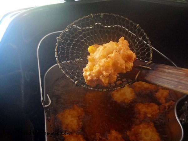 steamy-hot-corn-fritters