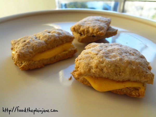 winter-spice-cookies-pumpkin-creme