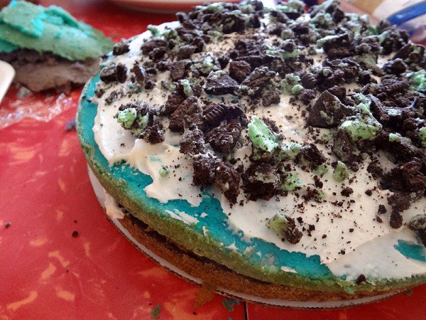 oreo-mint-layers-rainbow-cake