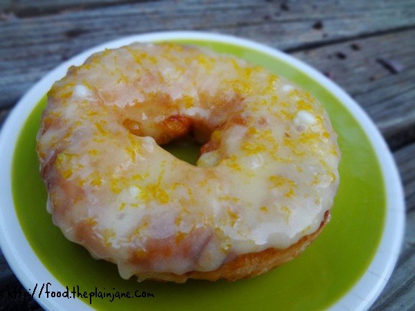 orange-glazed-cronut