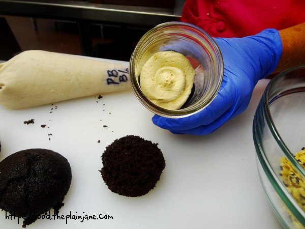 cupcake-jar-demo-3