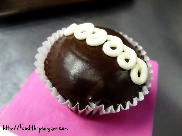 old-school-cupcake