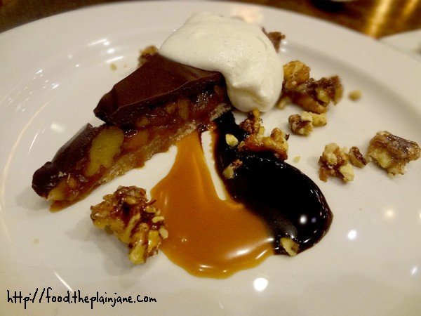 walnut-chocolate-torte