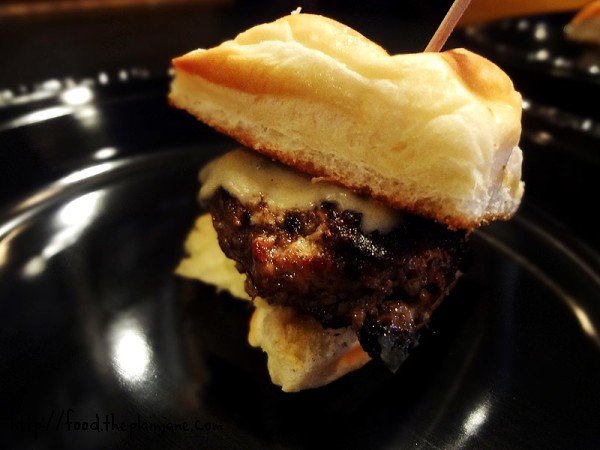 004-cheeseburger-slider