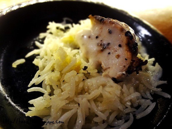 009-chicken-rice-garlic-sauce