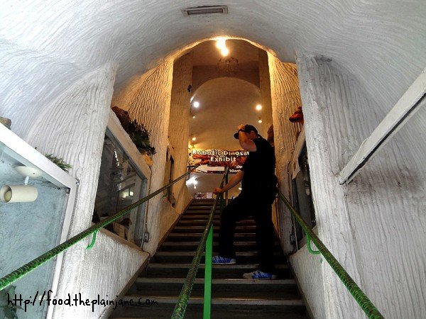 gift-shop-stairs-dinosaur-belly