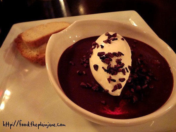 chocolate-hazelnut-dessert