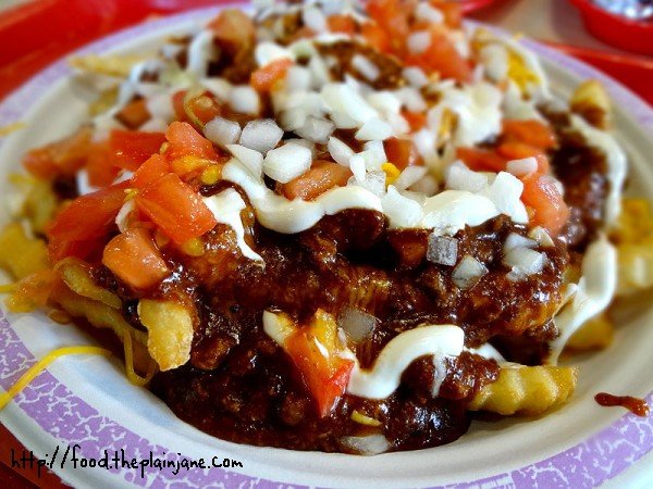 deluxe-chilli-cheddar-fries