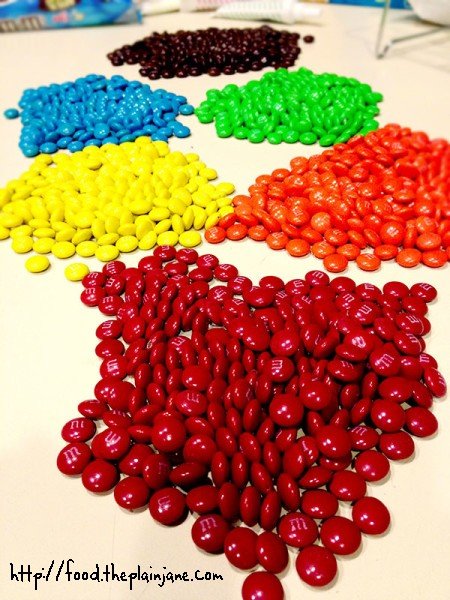 piles-of-mandms
