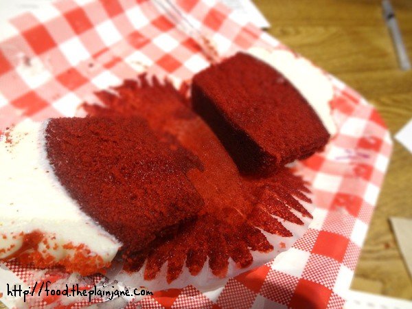 babycakes-red-velvet-cupcake-inside