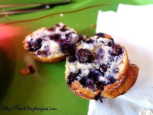 blueberry-explosion-muffins-souplantation