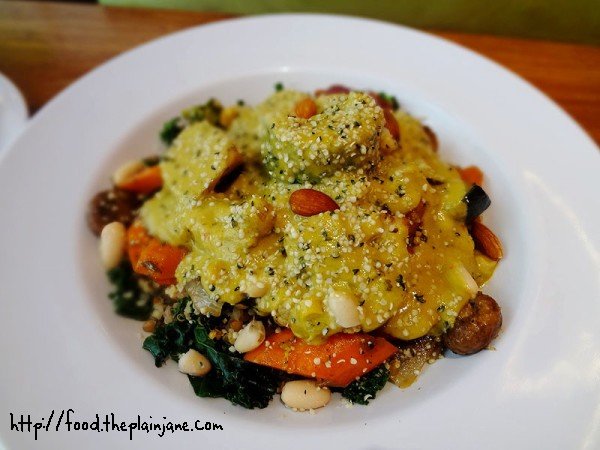 bombay-bowl-curry-sauce-veggie-grill