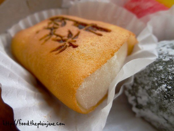 cake-wrapped-mochi