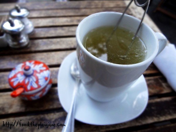 japanese-cherry-green-whole-leaf-tea
