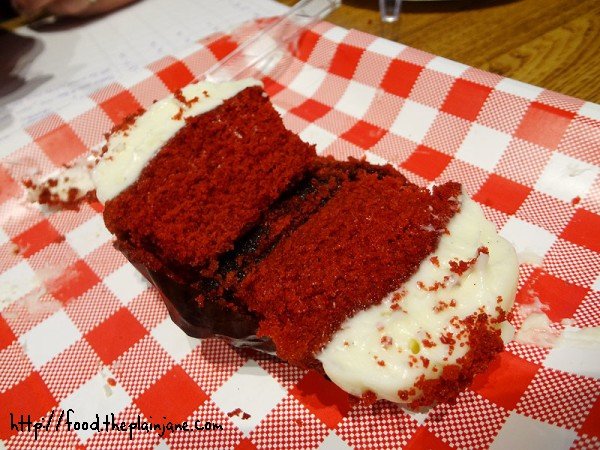pure-cupcakes-red-velvet-inner