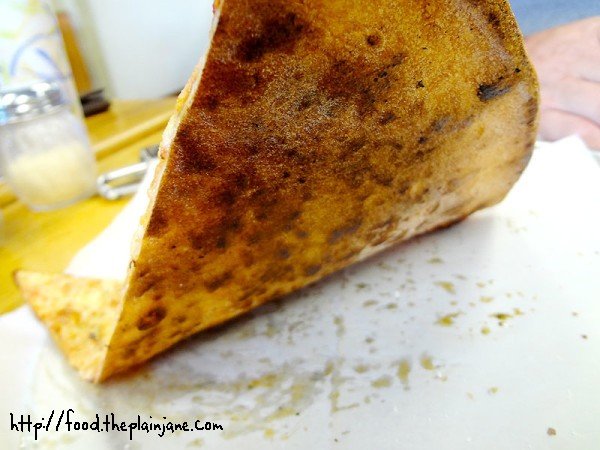 bottom-pizza-crust-paulys-pizza-miramar
