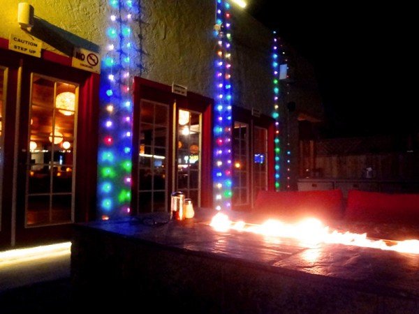 fire-pit-patio-isa-bella-pizza