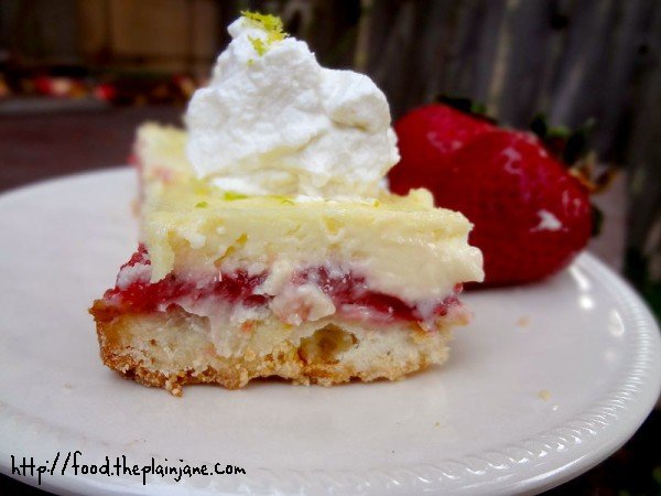 strawberry-lime-chesecake-bar-cross-side
