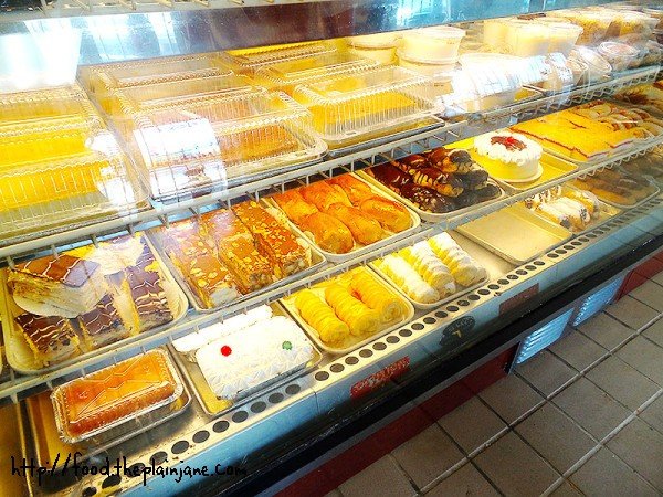 pastries-cream-horns-and-more