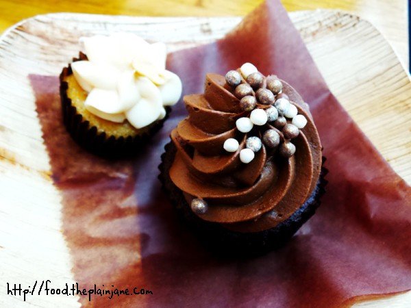 chocolate-cupcake