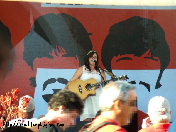 country-singer-girl-suzanne-harper