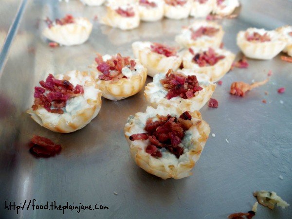 6-chef-jesse-lopez-blue-cheese-bacon-cups