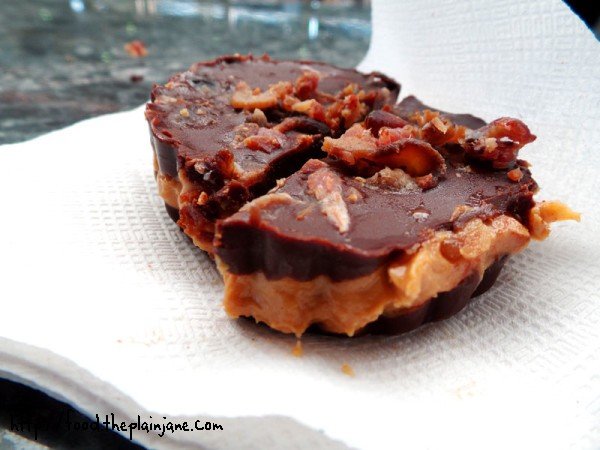 6-chef-jesse-lopez-pb-chocolate-bacon-cups-dessert