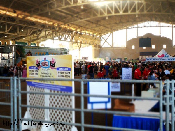 bacon-fest-2014-full-swing