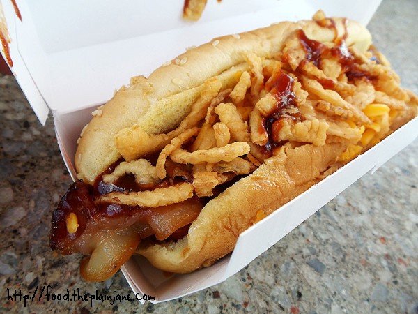 bbq-bacon-angus-hot-dog-wienerschnitzel