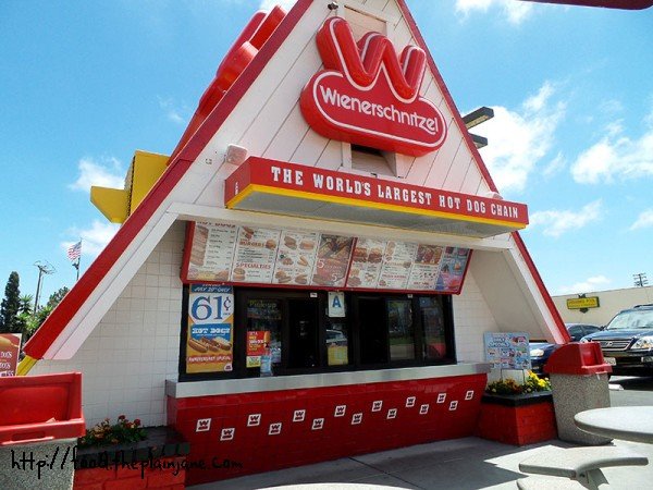 wienerschnitzel