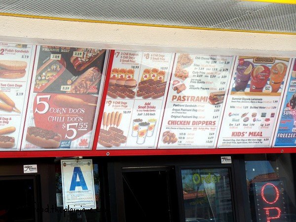 wienerschnitzel-sandwiches-corn-dogs-menu