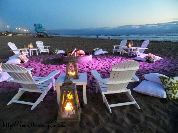 bonfire-setup-purple-lights