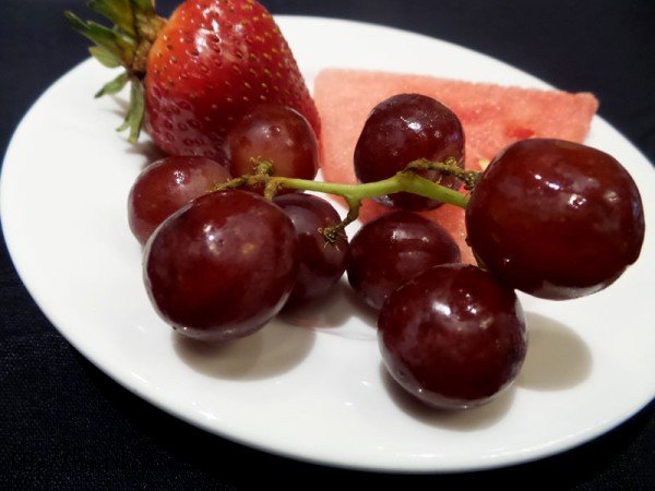 fresh-grapes