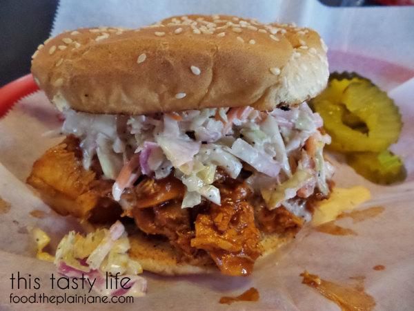 bbq-chicken-sandwich-pine-house-cafe