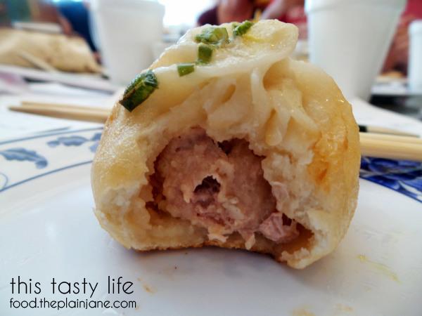 jing-jiang-pan-fried-bun-inside